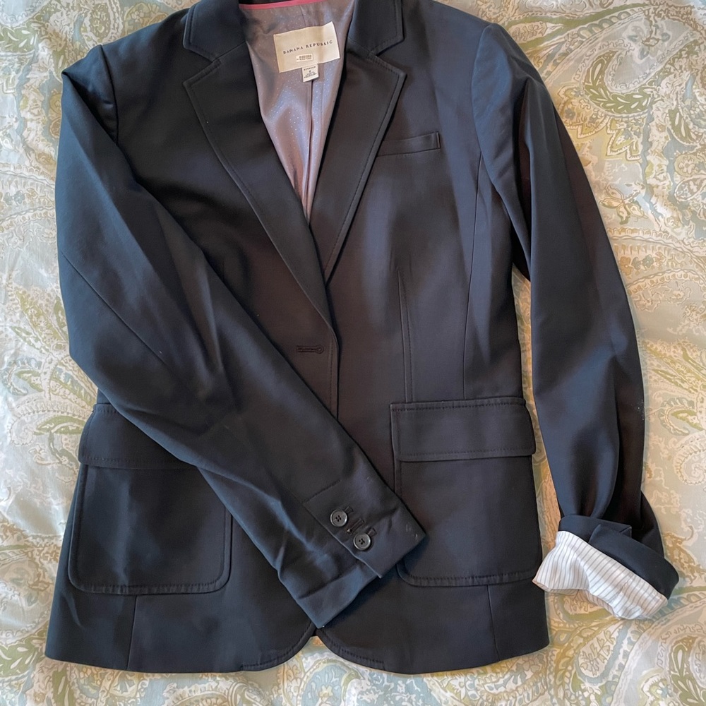 Banana Republic black blazer